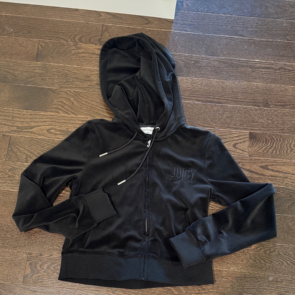 NWOT Juicy Couture velour Black Hoodie Jacket size small